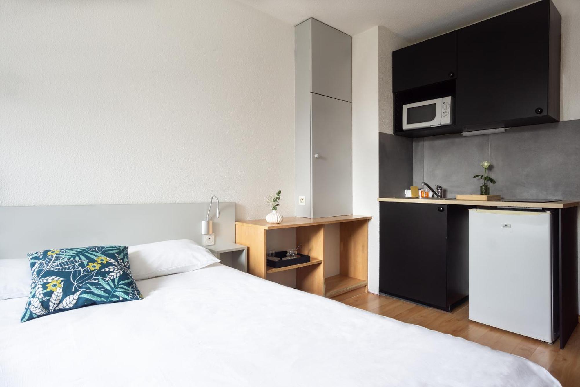 Access Aparthotel 2*